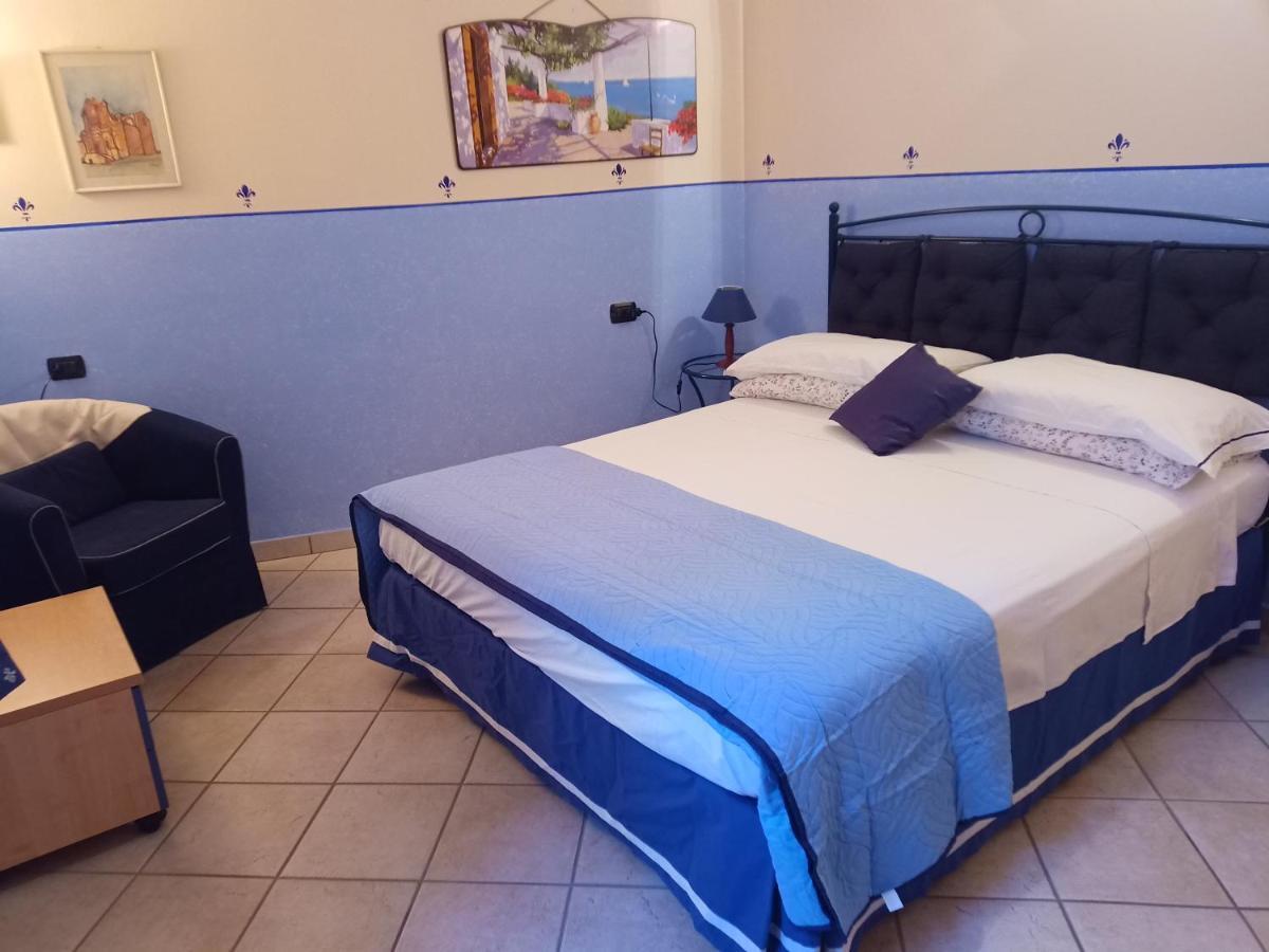 B&B Renzano Bedrooms Salò Extérieur photo