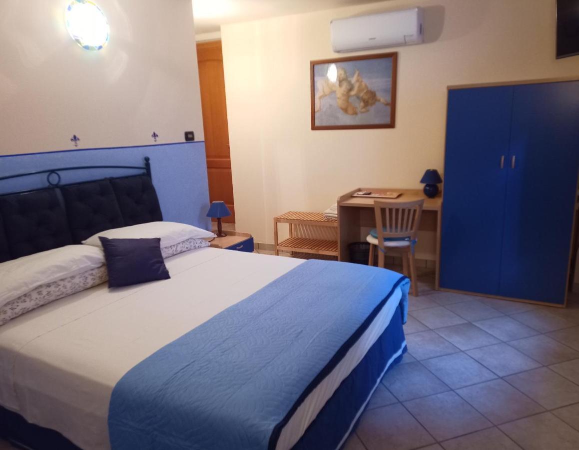 B&B Renzano Bedrooms Salò Extérieur photo