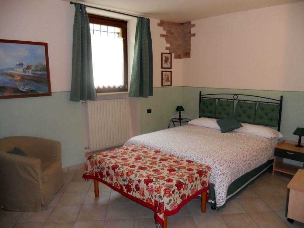 B&B Renzano Bedrooms Salò Extérieur photo